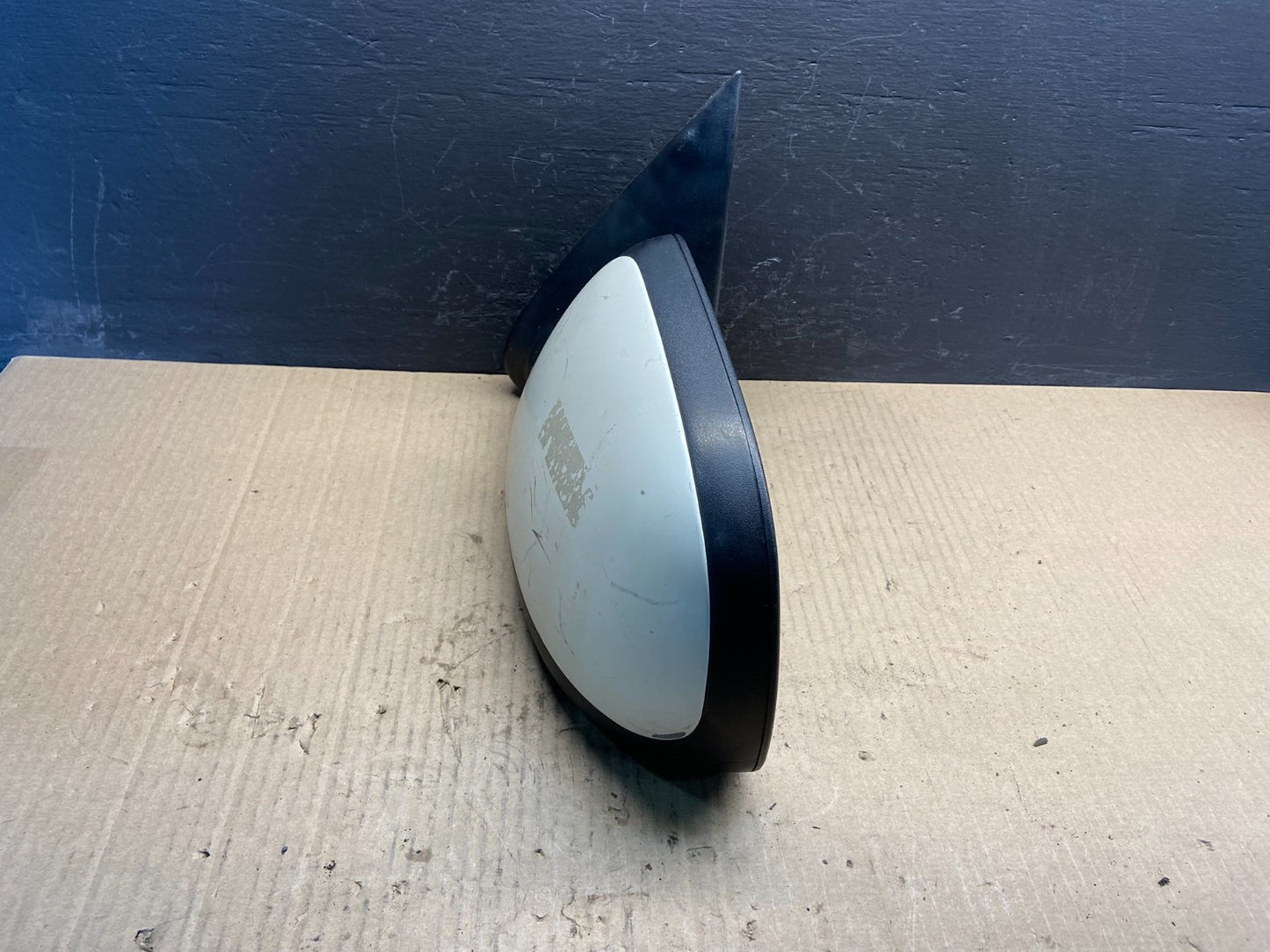 2003-2006 Chevrolet Tahoe Suburban Left Driver LH Heated Mirror AC0552 MS1