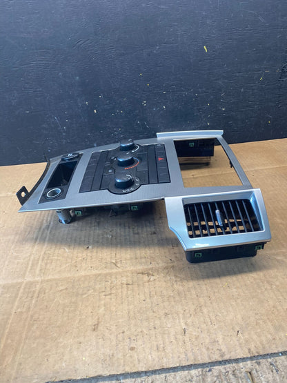 2008 2009 2010 Jeep Commander Grand Cherokee A/C Climate Control Bezel AA9158 DG2