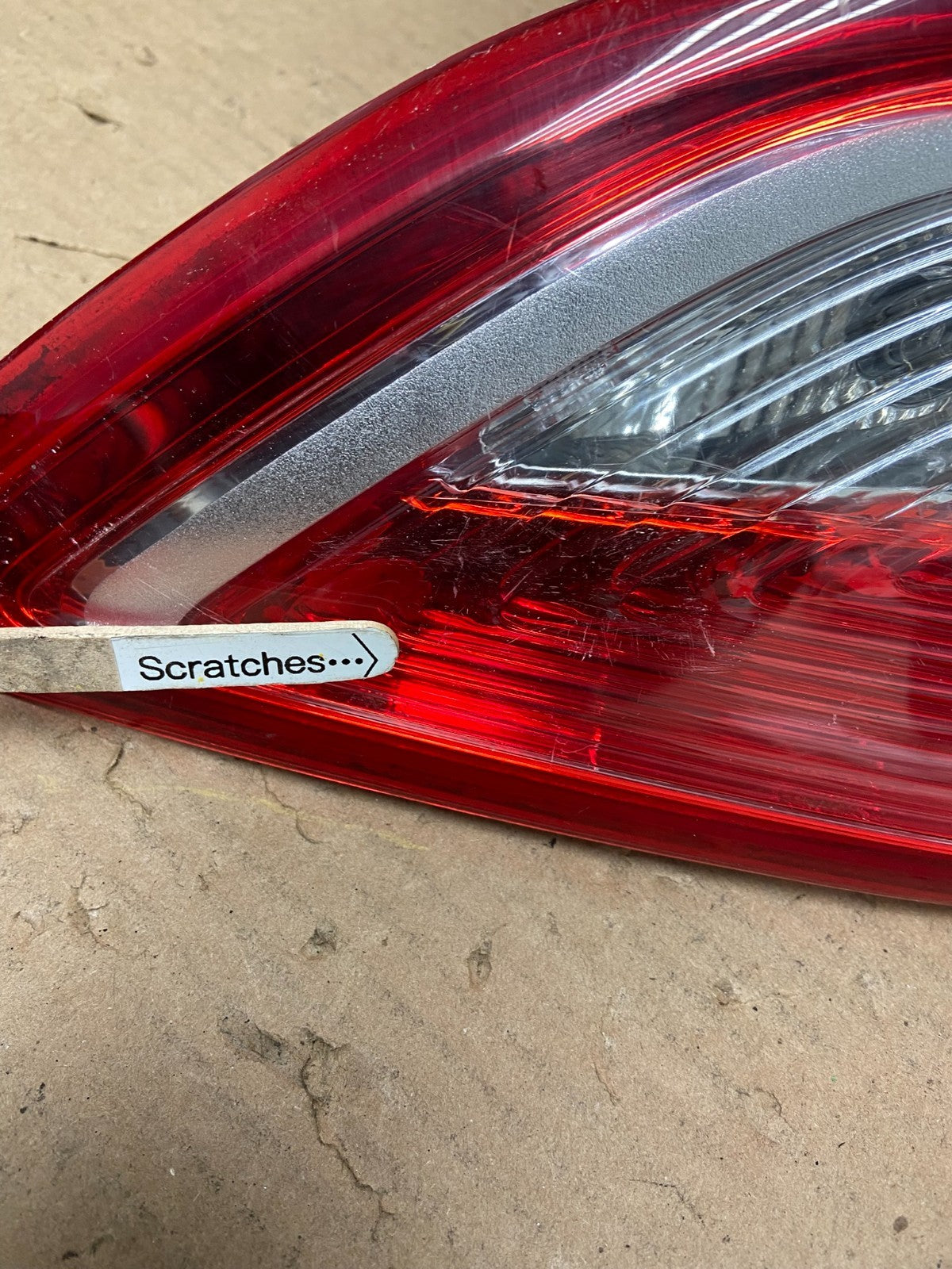 2013 to 2016 Ford Escape Left Driver LH Side Inner Tail Light OEM AB0074 LK3