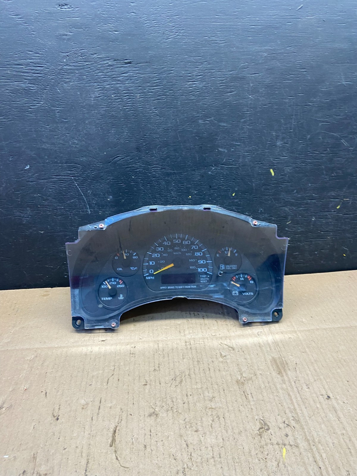 2000 to 2005 Chevrolet Astro Cluster Gauge Speedometer P3369 PS0
