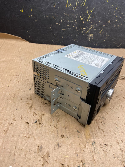 2011 to 2013 Nissan Quest AM FM Radio Stereo CD Player Receiver Z2024 DG1