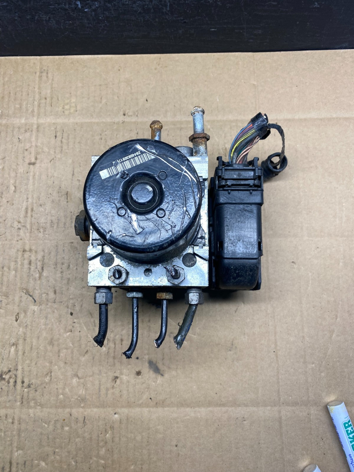 2012 to 2017 Chevrolet Equinox ABS Anti Lock Brake Pump 23130972 AD4858 DG5