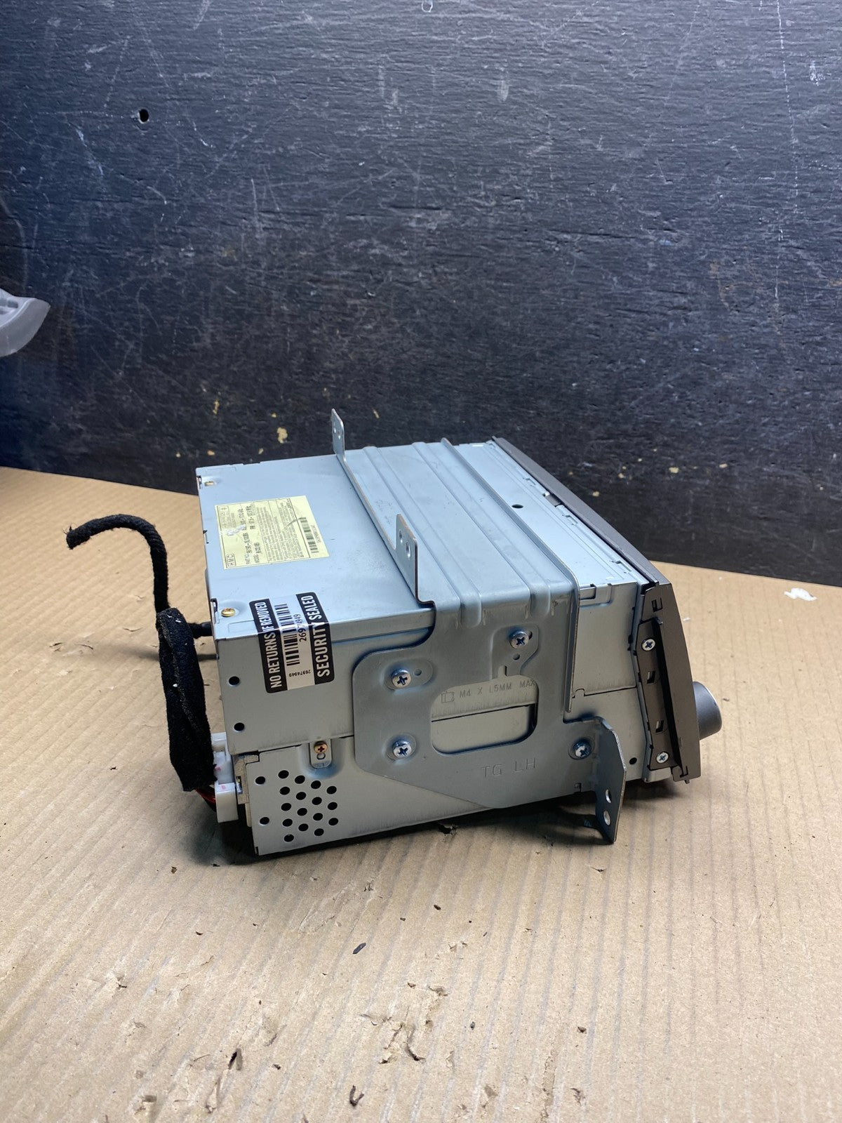 2006 2007 2008 Hyundai Azera Audio Equipment Radio Receiver aj0345 DG2