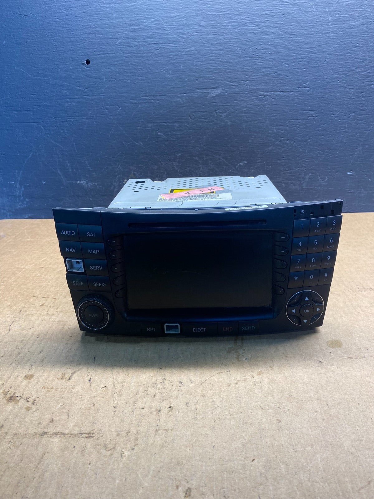 2005-2007 Mercedes-Benz S550 CLS550 Command Head Navigation Radio CD AC6923 DG0