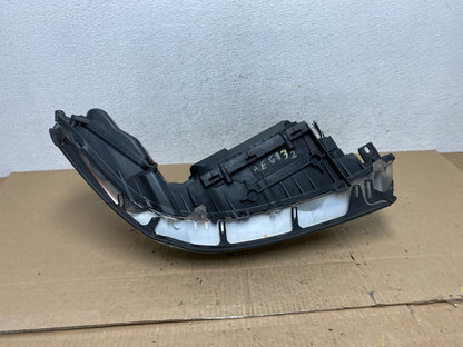 2005 to 2011 Lincoln Town Car Left Driver LH Side Headlight AE6132 DW7