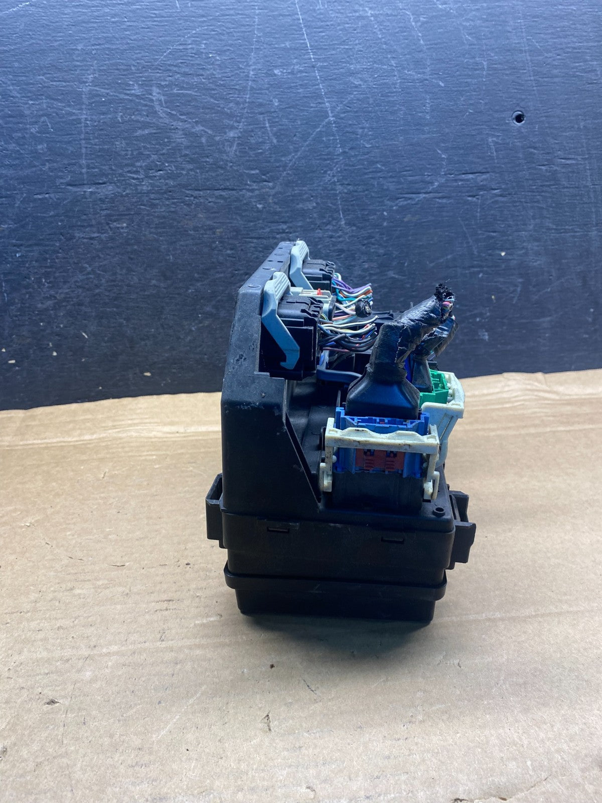 2012 Liberty Nitro TIPM Power Integrated Fuse Box Module AH4828 DW2