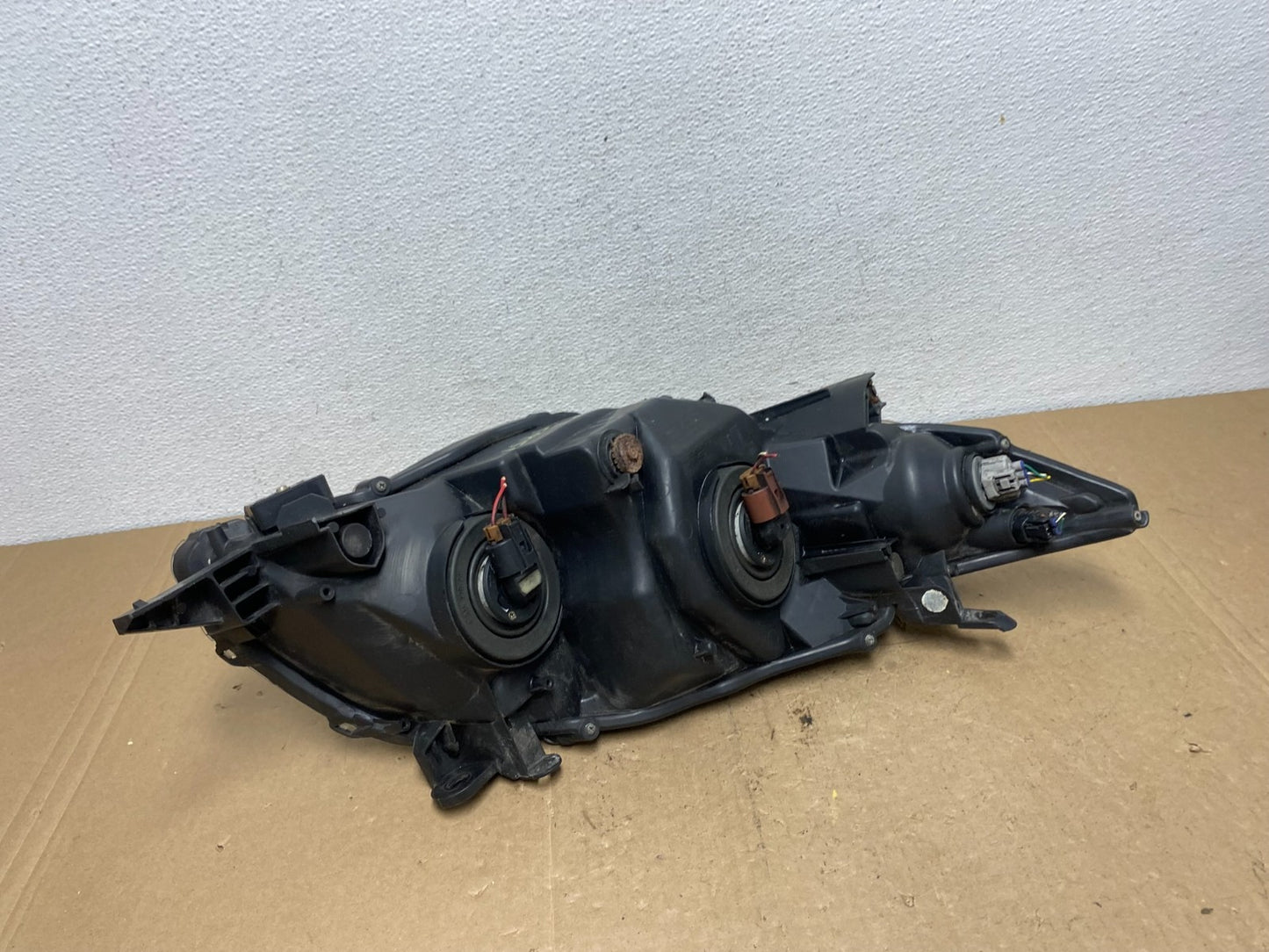 2009 to 2010 Toyota Corolla Left Driver LH Headlight AC5851 DW5