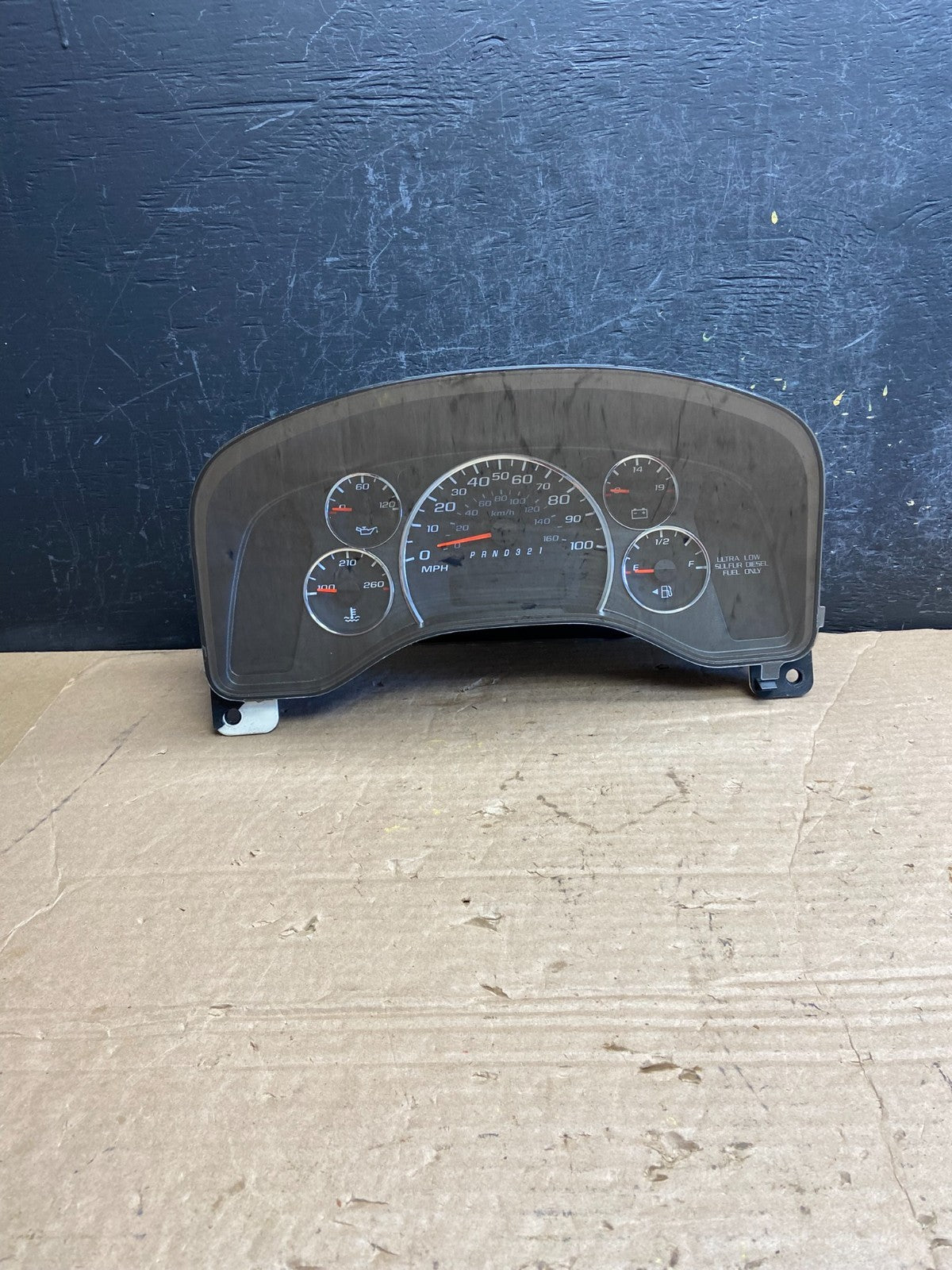 2008 to 2010 Chevrolet Express Speedometer Cluster Gauge AF2151 DG0