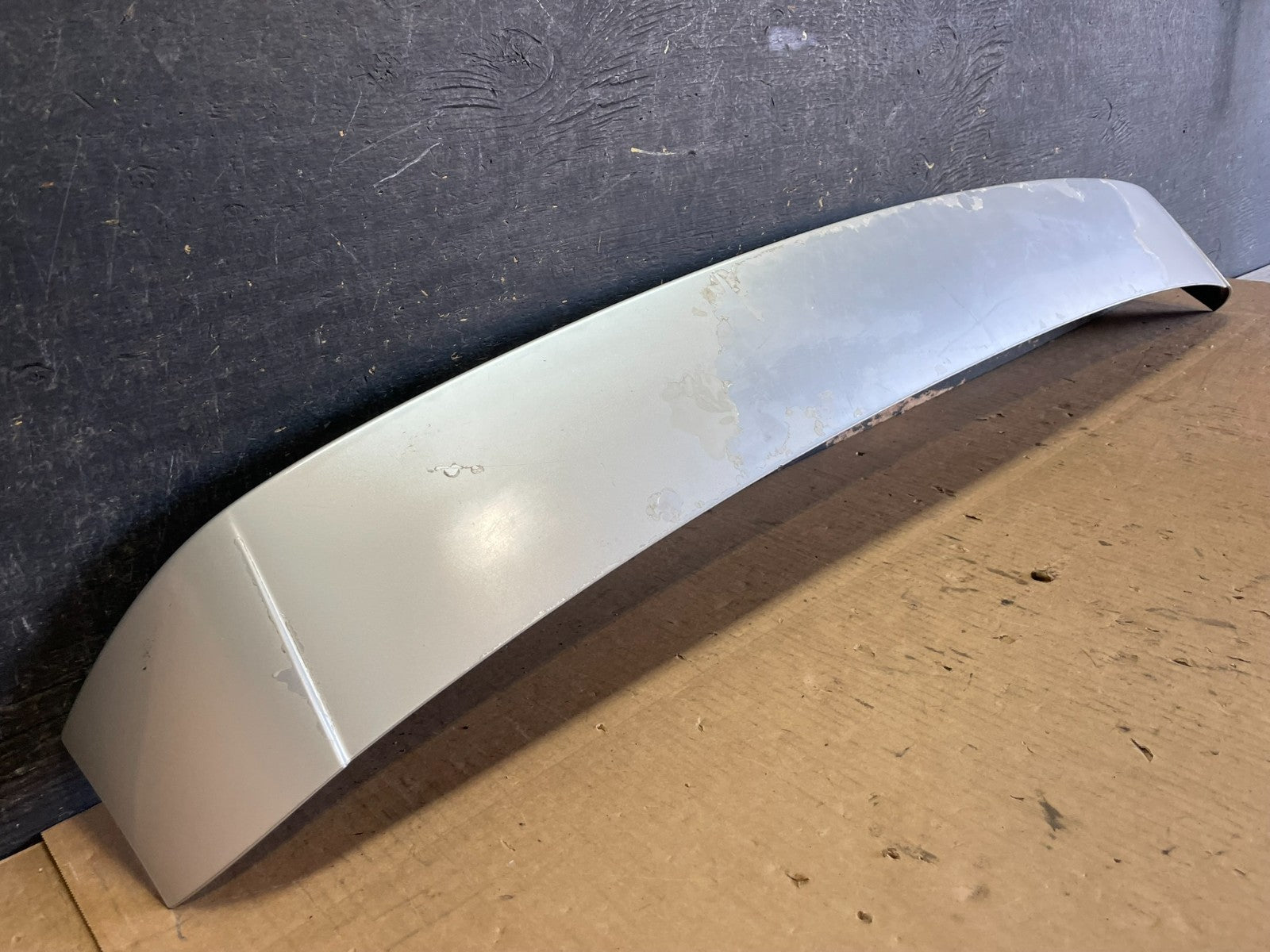 2007 - 2009 AUDI Q7 Rear Tailgate Spoiler W/ 3RD Third Brake Light OEM aa5964 DG2