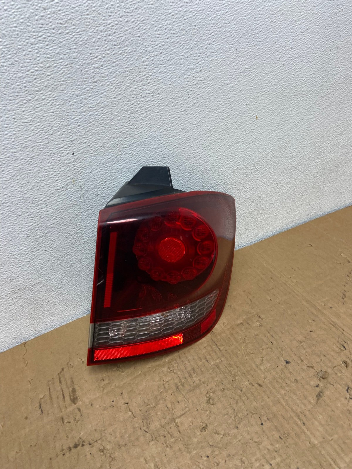 LED 2011-2020 Dodge Journey Right Passenger Rh Side Tail Light AC8185 LK2