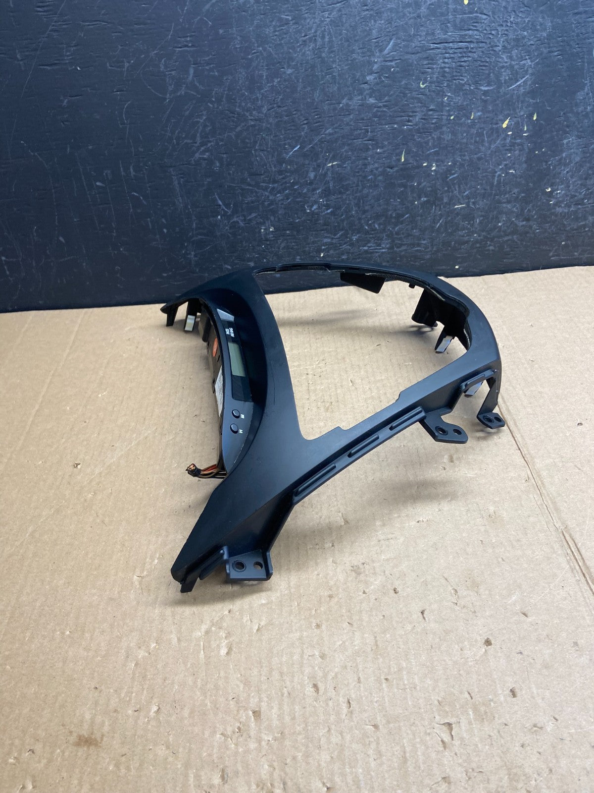 2011-2013 Hyundai Elantra Dash Radio Bezel Clock Display Trim AE4458 DG1