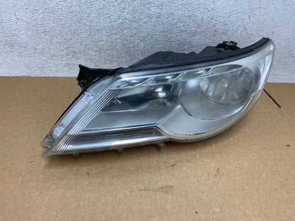 2009 to 2011 Volkswagen Tiguan Left Driver LH Halogen Headlight AI2600 DW2