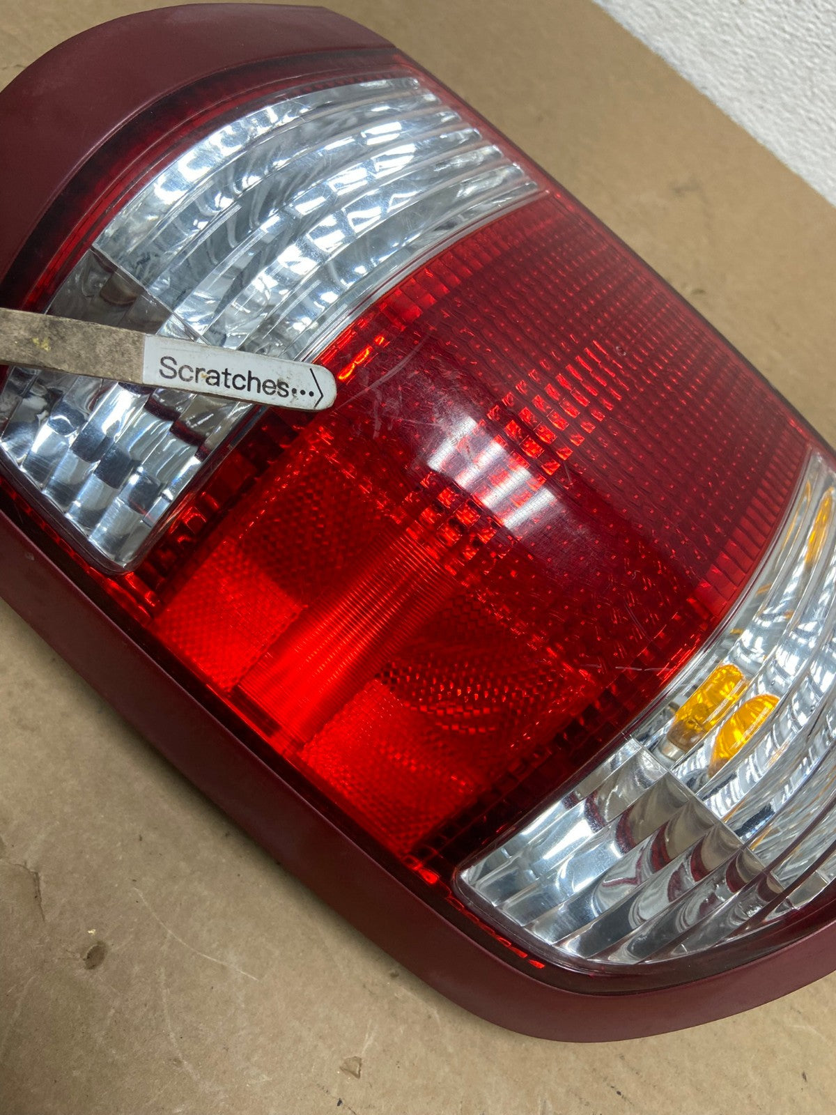 1999 to 2004 Nissan Pathfinder Right Passenger Rh Side Tail light AD3859 LK3