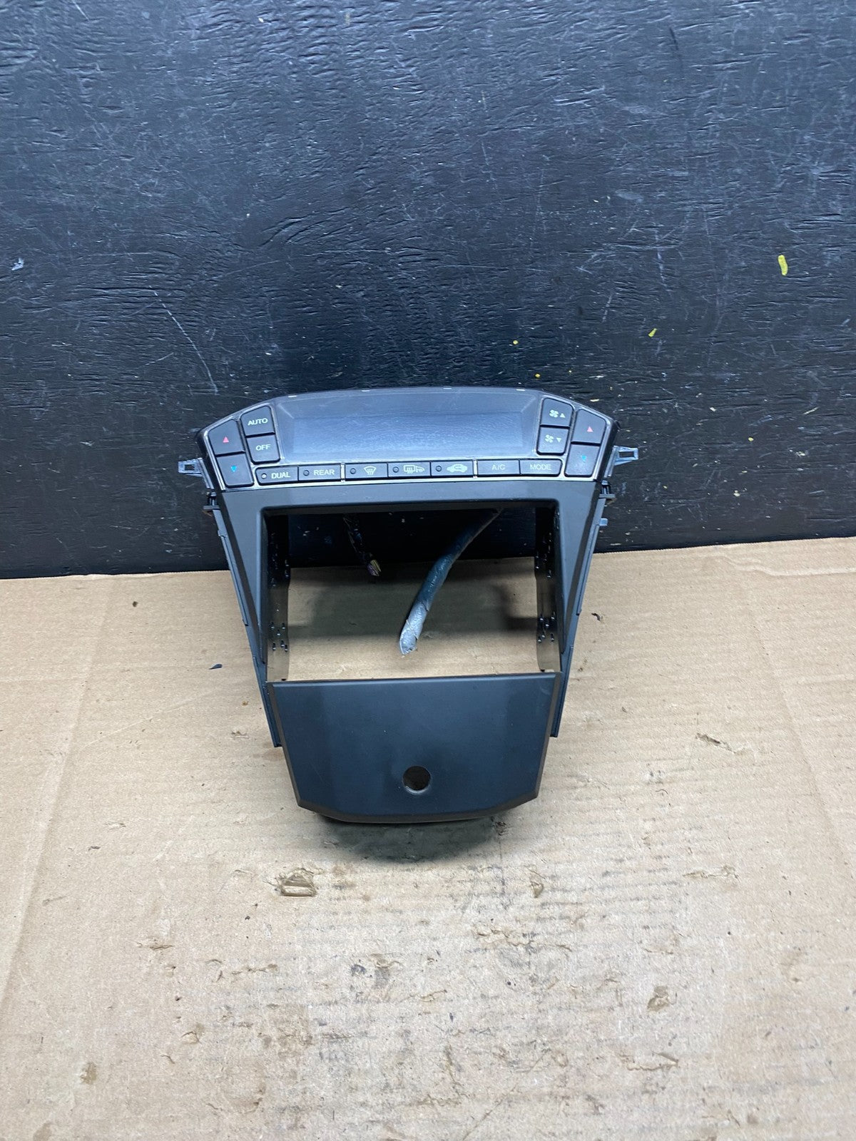 2007 - 2008 Acura Mdx Center Ac Heater Climate Control Radio Bezel OEM Q2624 DG0