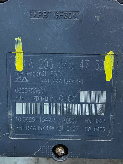 2006 - 2007 Mercedes C280  ABS Anti Lock Brake Pump Module a2035454732 z4653 DG6
