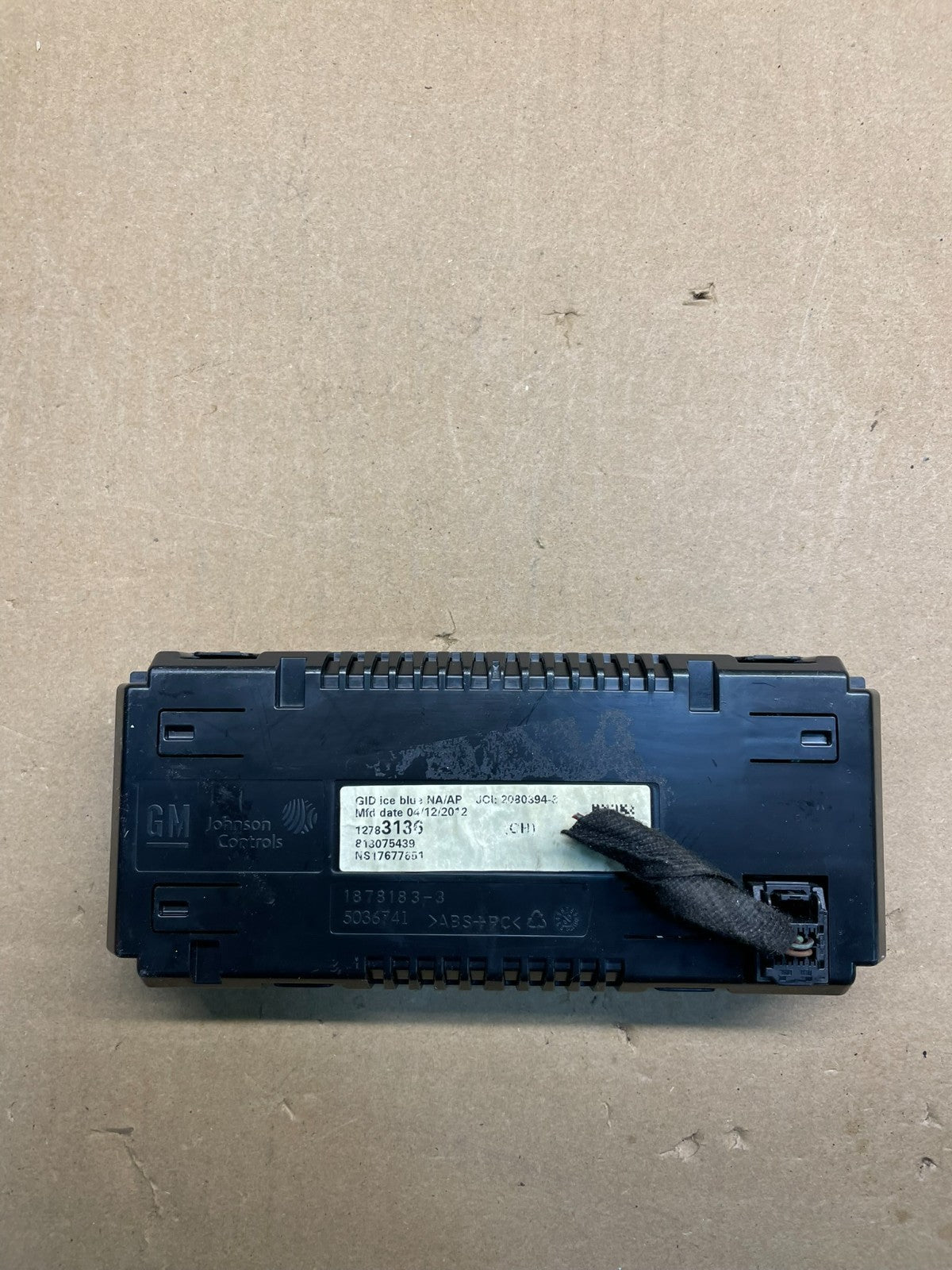 2011 to 2016 Chevrolet Cruze Dash Radio Information Screen Display W4117 DG5