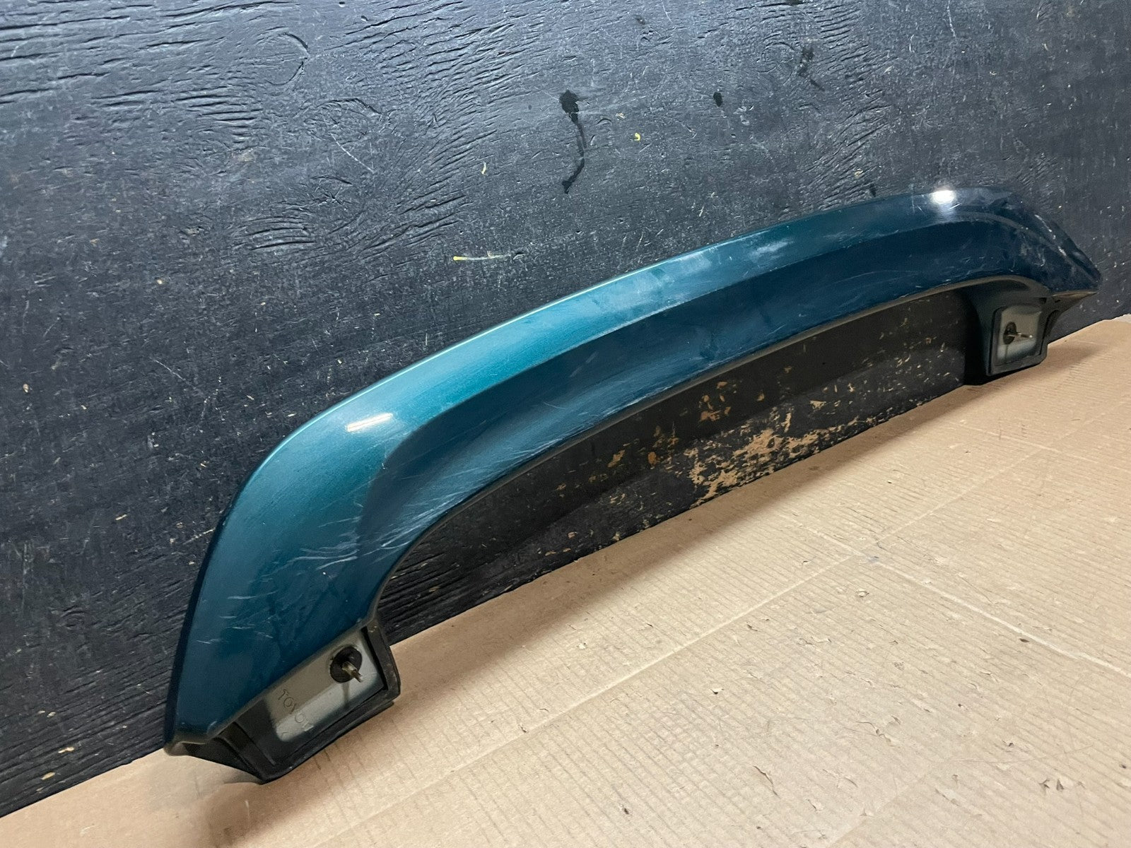 2001-2005 Toyota RAV4 Rear Upper Liftgate Spoiler Hatch 3RD Brake Light Y1782 PS8