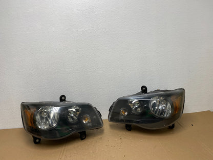2008 to 2016 Chrysler Town and Country Left+Right Side Headlights AB6841 DW0