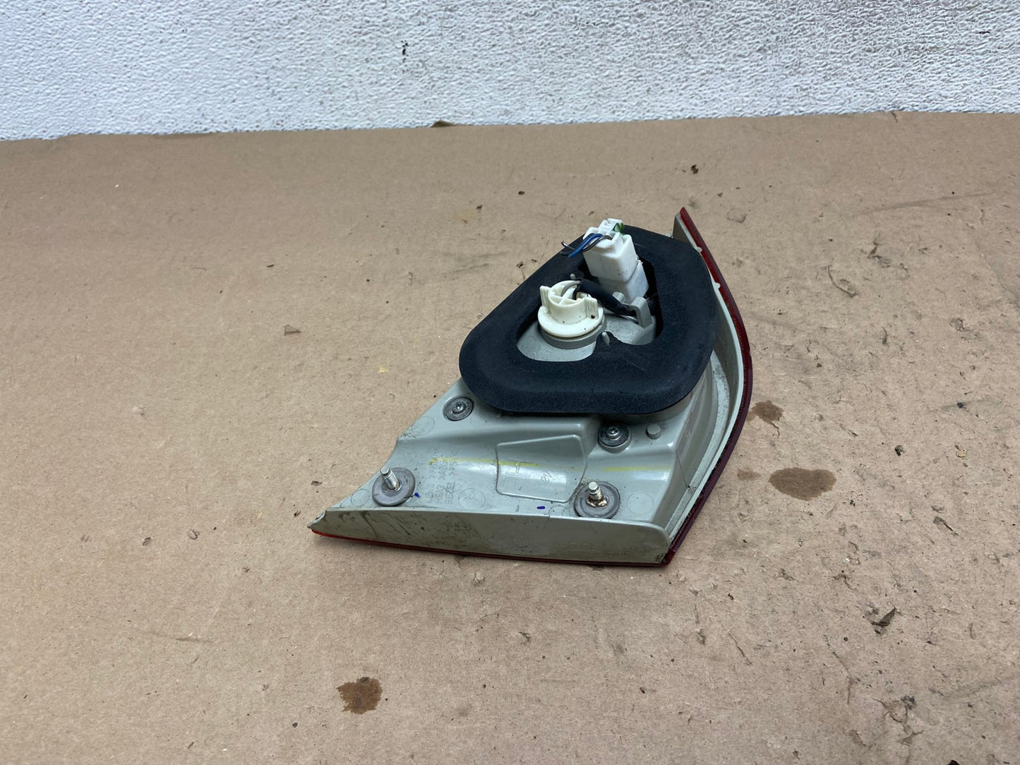 2011 to 2014 Hyundai Sonata Right Passenger Rh Inner Tail Light AG5590 LK6