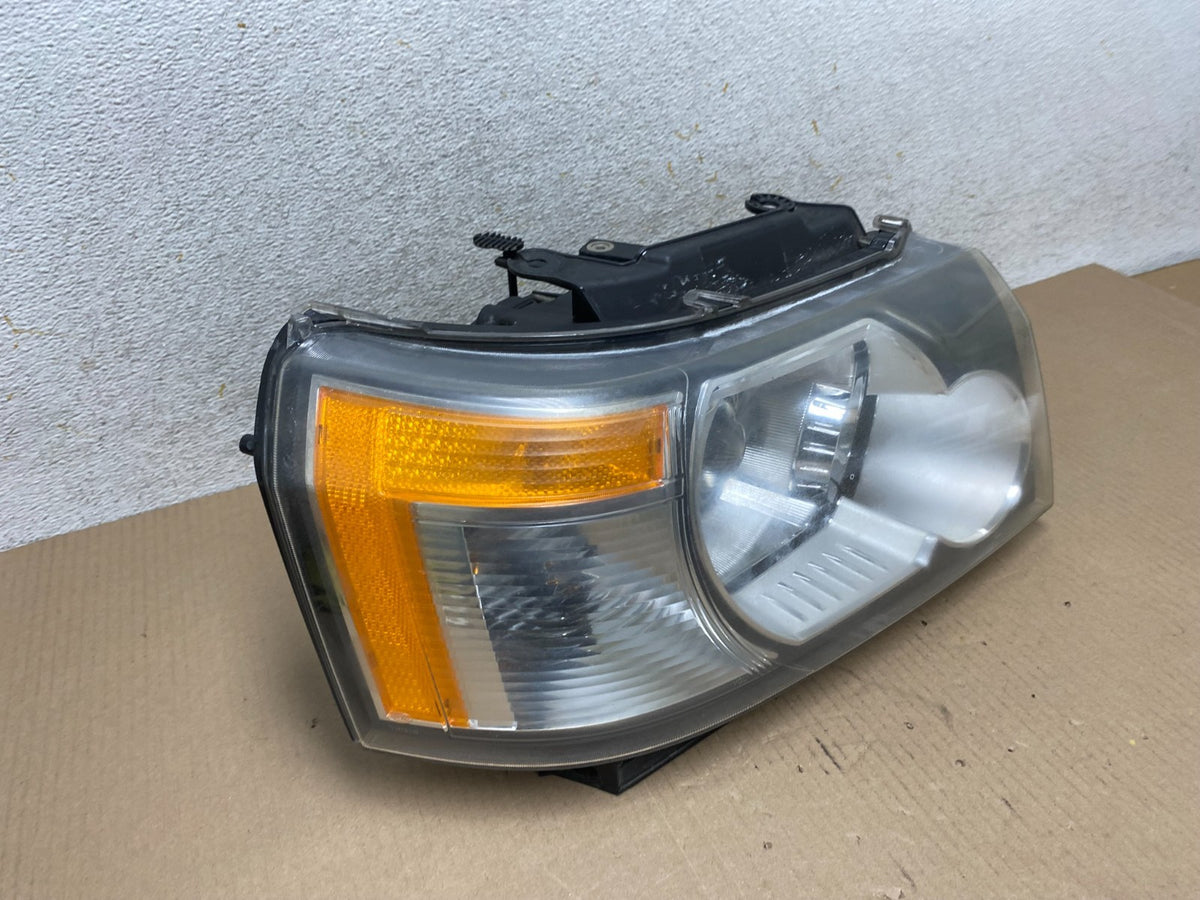 2008-2012 Land Rover LR2 Right Passenger RH Side Xenon Headlight AJ2413 DW2