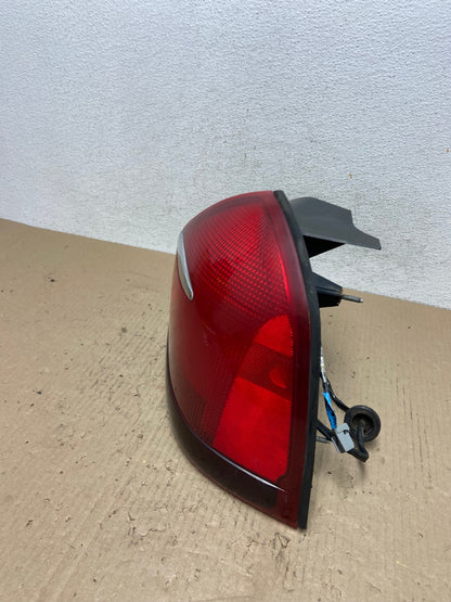 1998 to 2002 Mercury Grand Marquis Right Passenger Rh Side Tail Light AF2844 LK1
