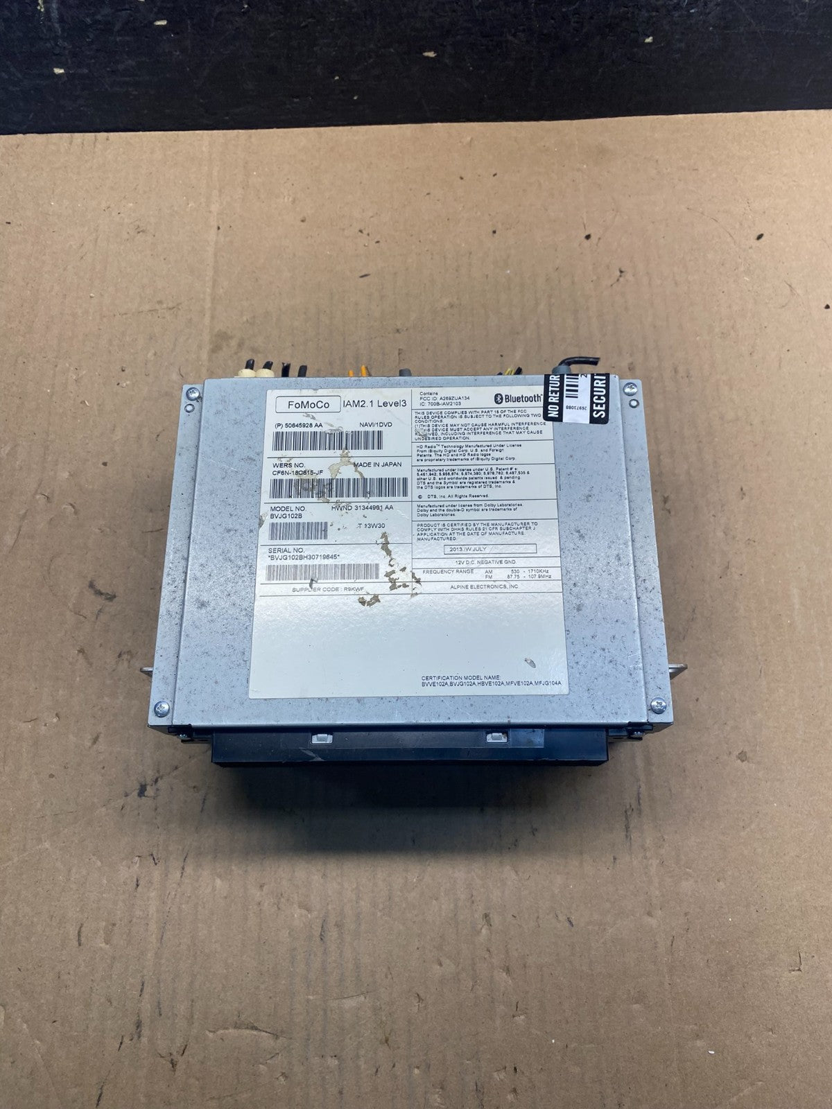 2012 to 2013 Land Rover Range Rover LR4 Radio Gps Cd Mechanism AE7719 DW3