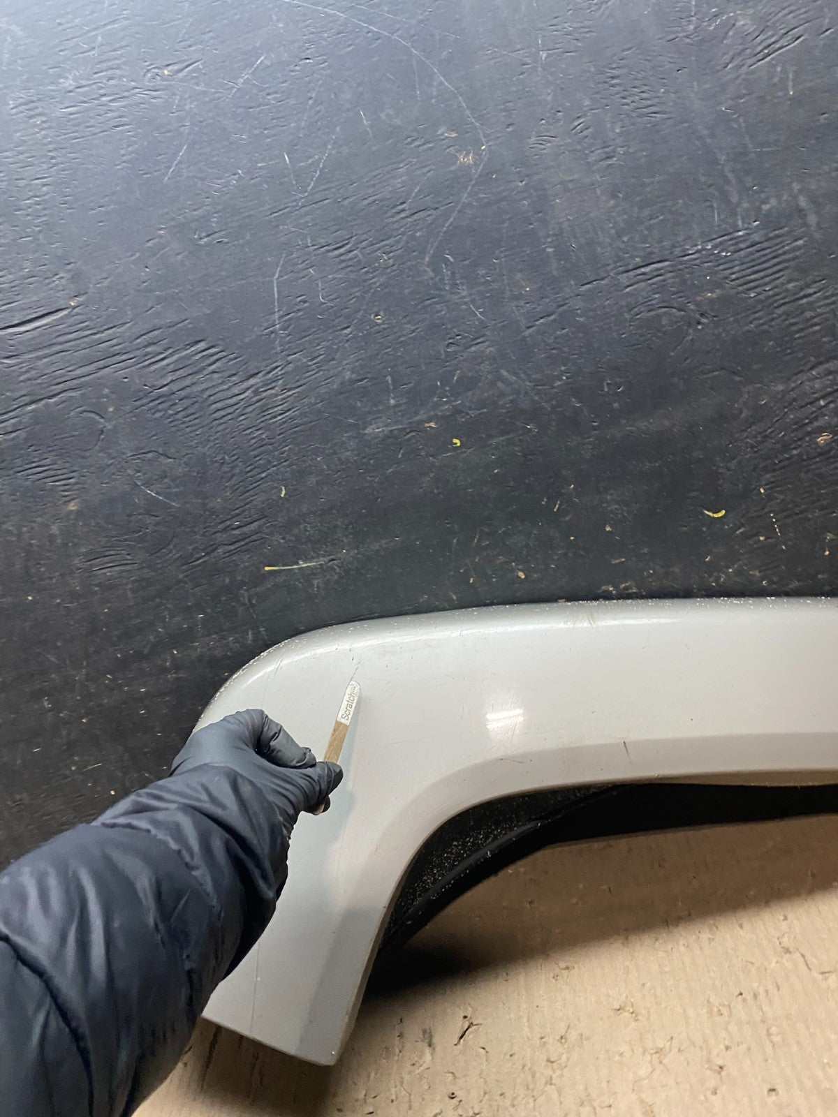 2006 to 2010 Hummer H3 Rear Right Flare Door Molding Trim X8144 DG6