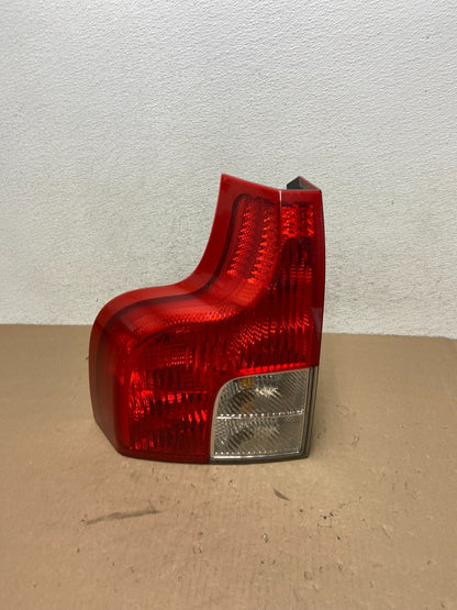 2007 to 2012 Volvo XC90 Left Driver Lh Side Lower Tail Light AG40810