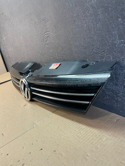 2011 to 2014 Volkswagen Jetta Sedan Front Upper Grille Grill AE3702 DG1