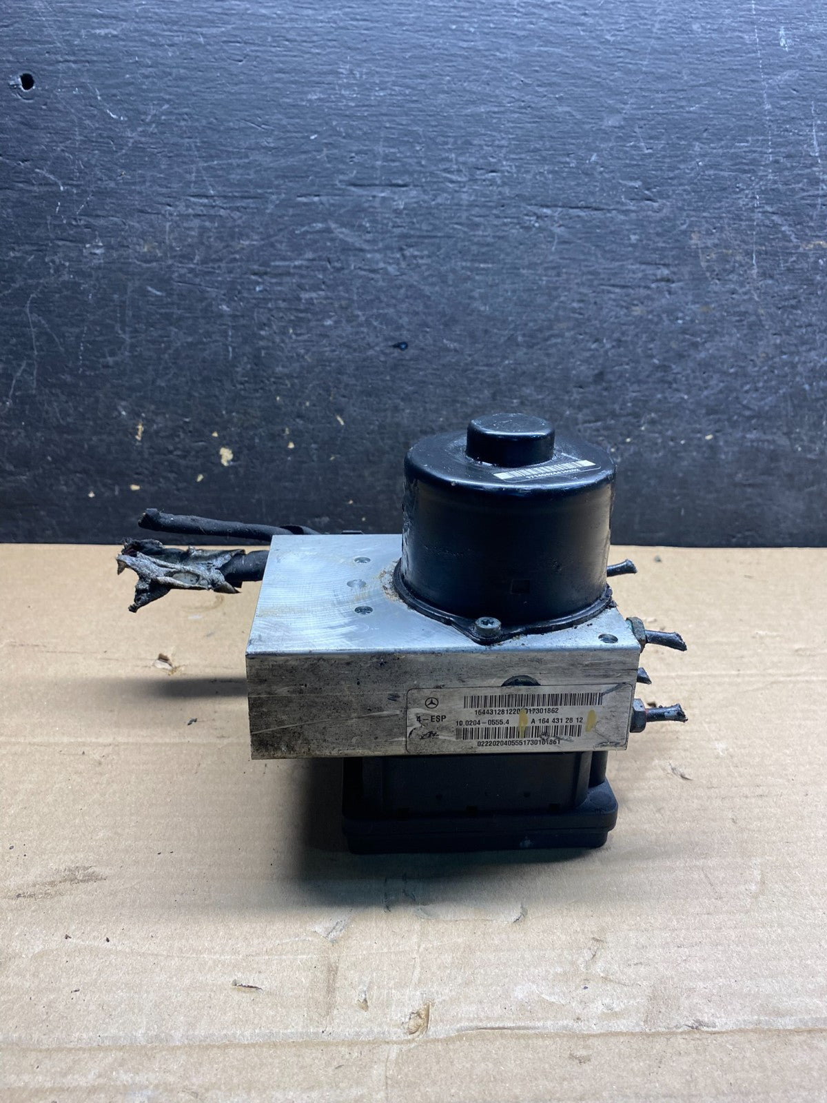 2006 - 2009 Mercedes ML550 GL450 R350 ABS Anti Lock Brake Pump Module AI7490 DG3