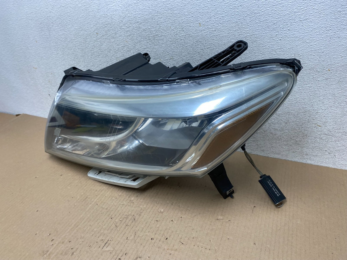 2013 to 2016 Nissan Pathfinder Left Driver LH Side Headlight Halogen AJ25041