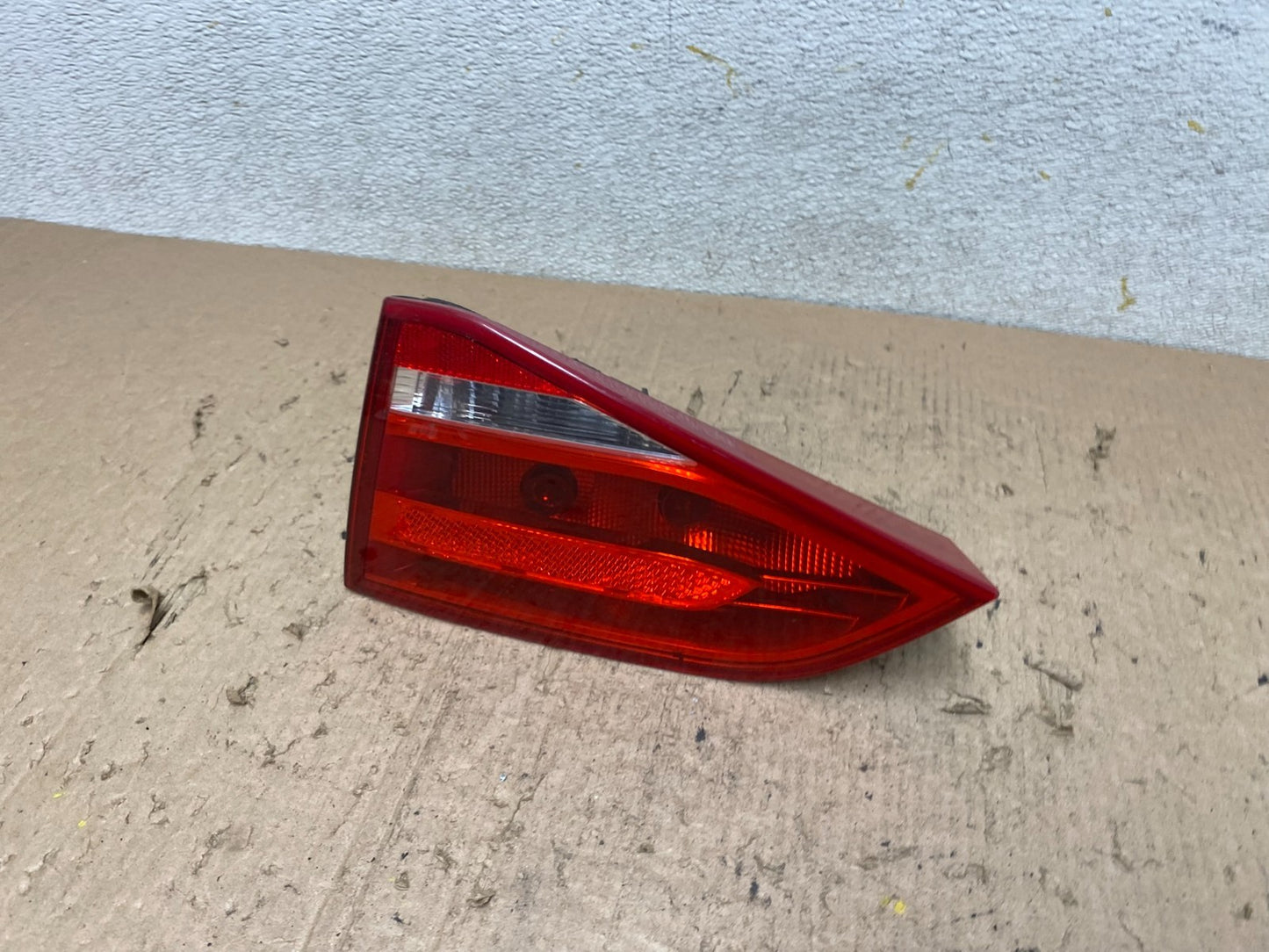 2009 2010 2011 2012 Audi A4 Sedan Right Passenger Inner Tail Light Q3800 DW1