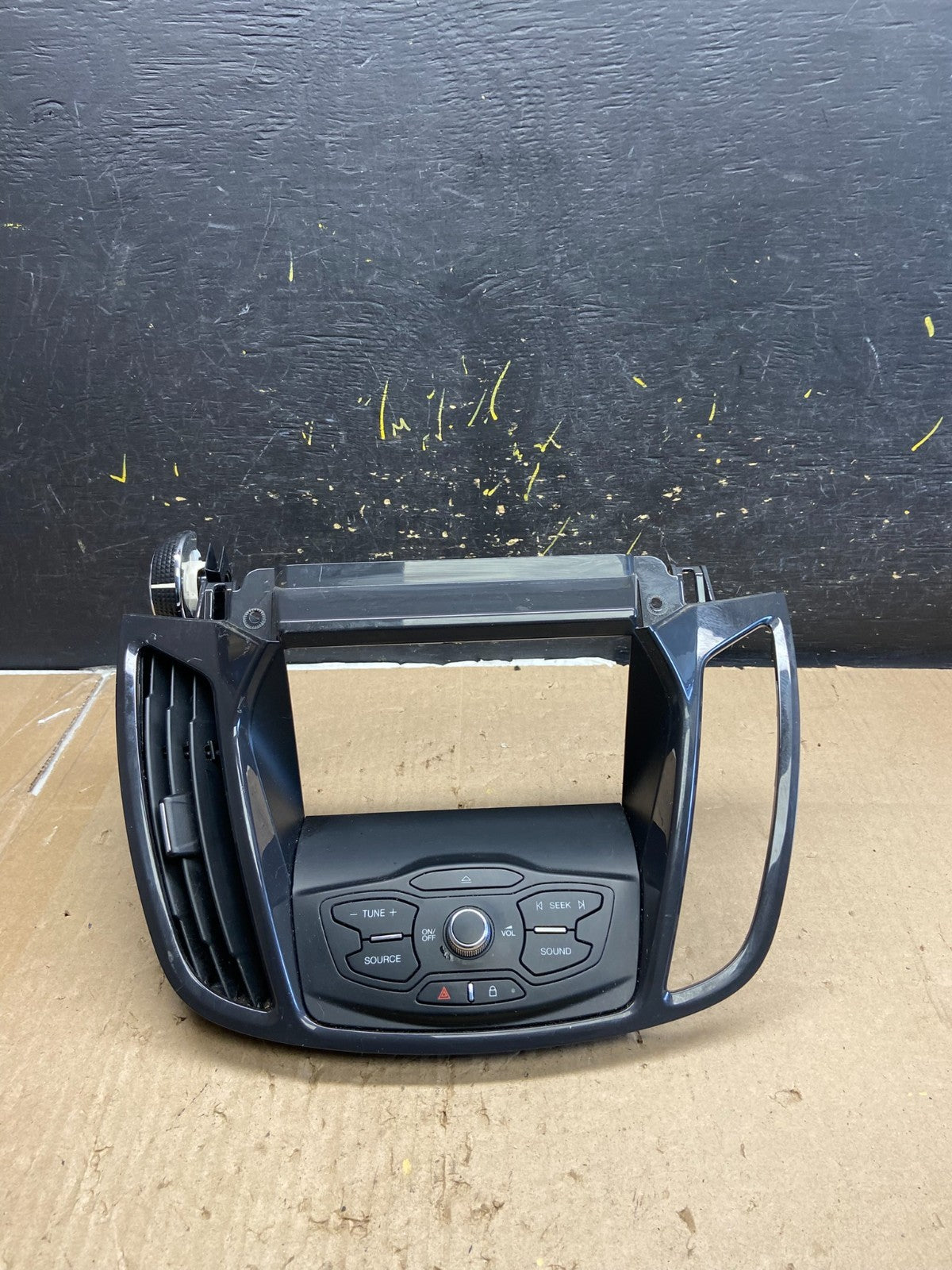 2013 2014 2015 2016 Ford Escape Dash Radio Control Panel Bezel ab5454 DG0