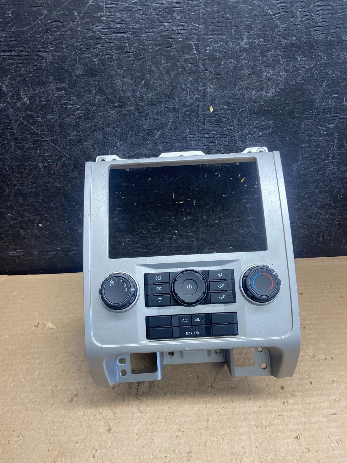 2009 to 2012 Ford Escape Mariner Heater Climate Radio Control Bezel Oe ah5373 DG0