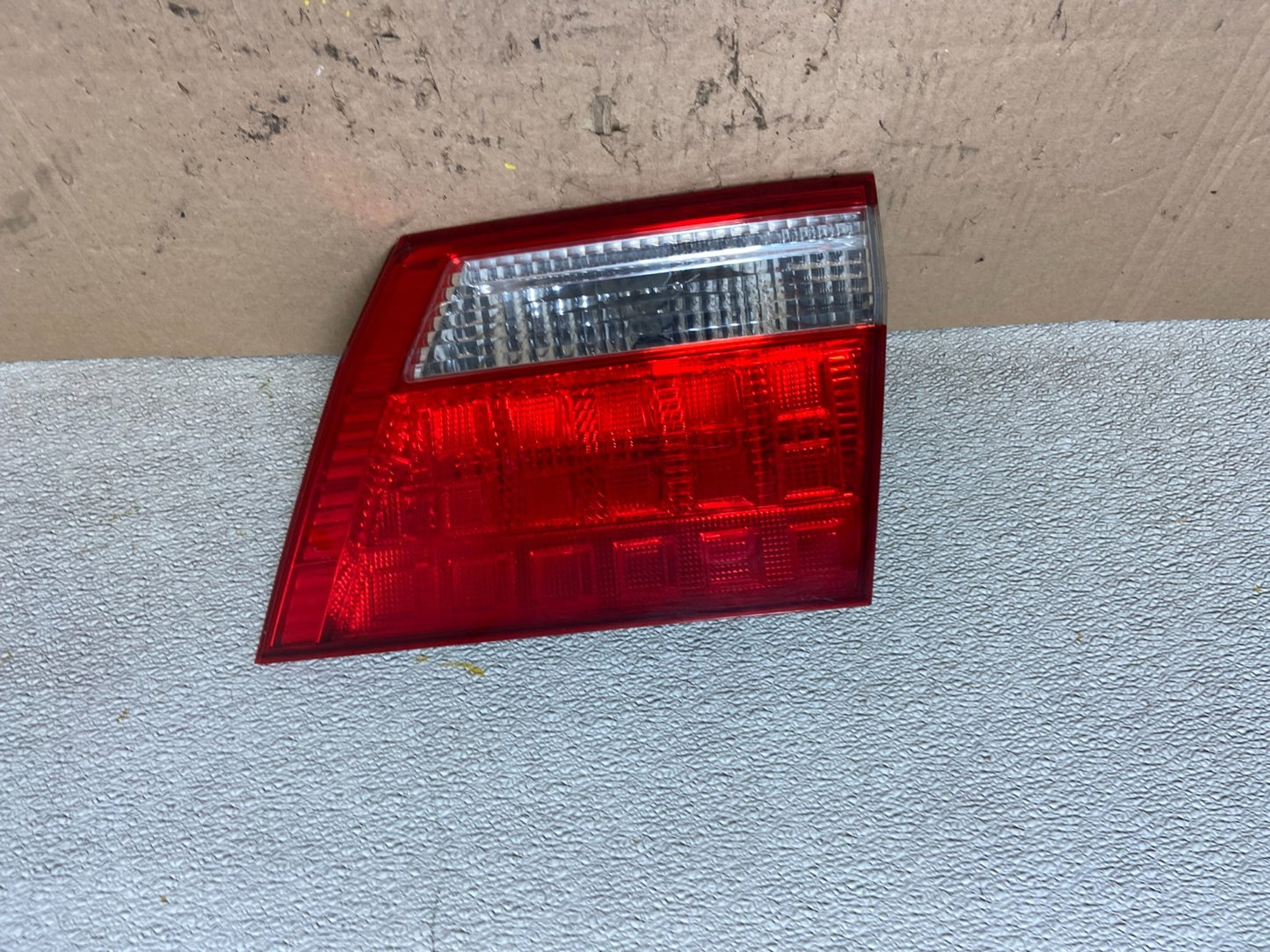 2005 2006 2007 Honda Odyssey Inner Right Passenger RH Tail Light Y0545 DW0