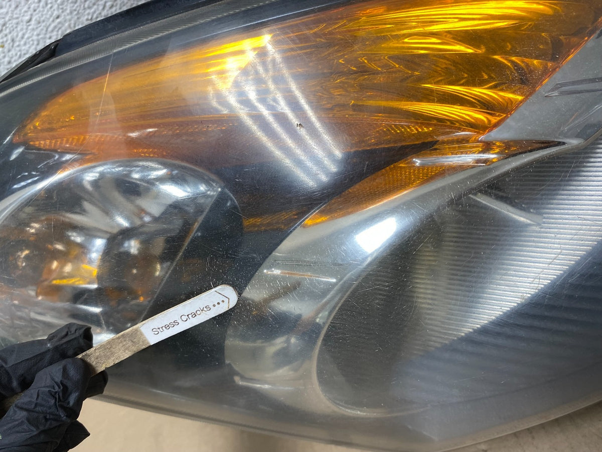 Sedan 2007 to 2009 Nissan Altima Right Passenger Halogen Headlight AH6721 DW4