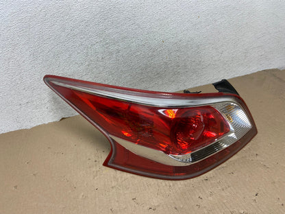 2013 2014 2015 Nissan Altima Left Driver LH Side Tail Light AG6941 LK2