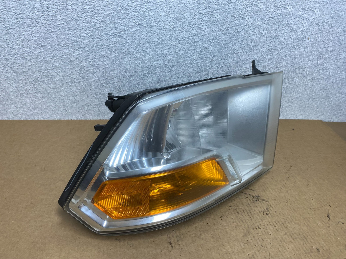 2009 to 2012 Ram 1500 2500 Right Passenger RH Halogen Headlight AC1840 DW2