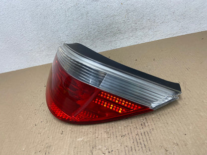 2004 - 2007 BMW 5 Series E60 Right Passenger RH Side Tail Light AE7115 LK1
