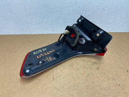 2015 - 2019 Toyota Sienna Left Driver Lh Side Tail Light OEM AC1834 LK4