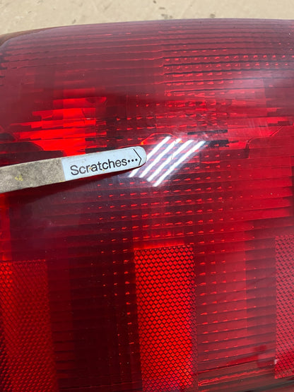 2002-2009 GMC Envoy Right Passenger RH Side Tail Light AD1013 LK3