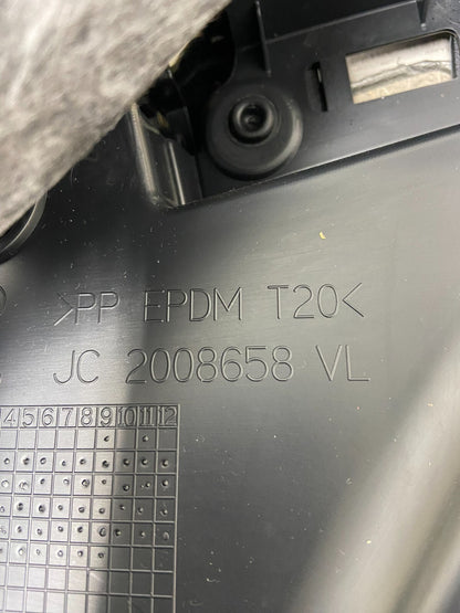 2011-2016 Mercedes B-Class Front Left Driver LH Side Panel Door OEM D60719