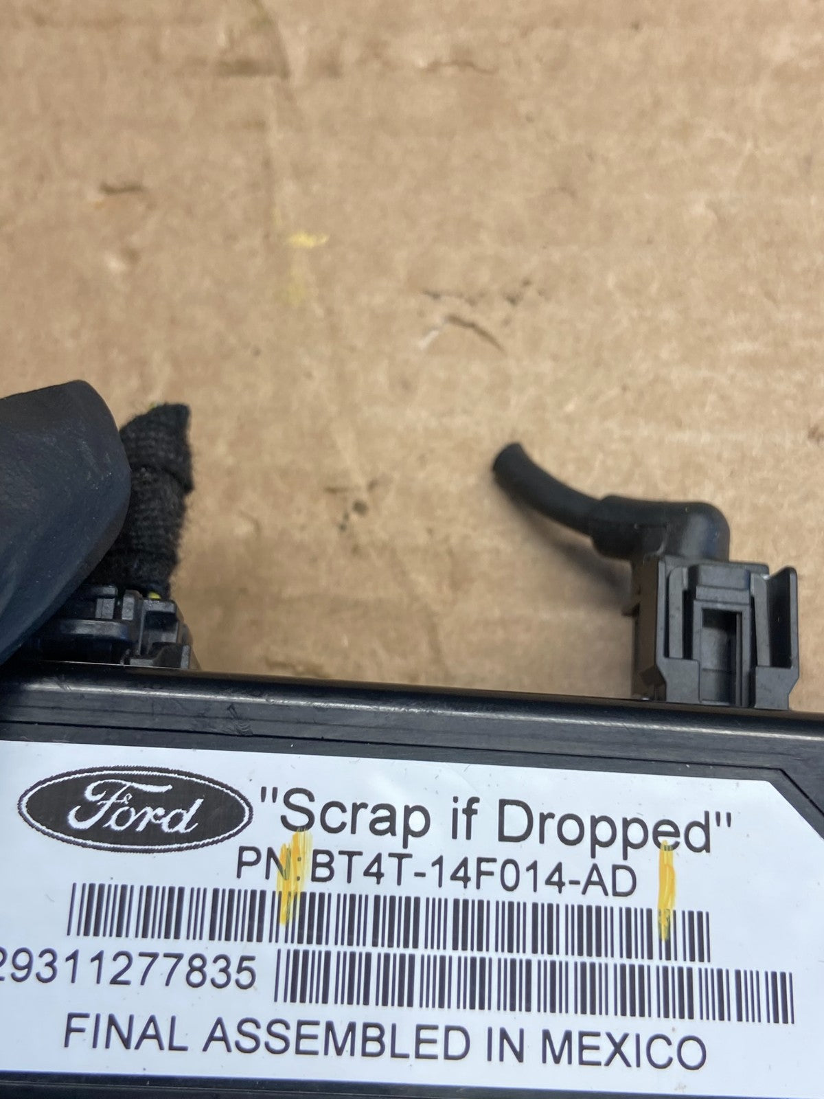 2013-2019 Ford Escape USB Card Reader Media Interface Control Module AF2591 DG4
