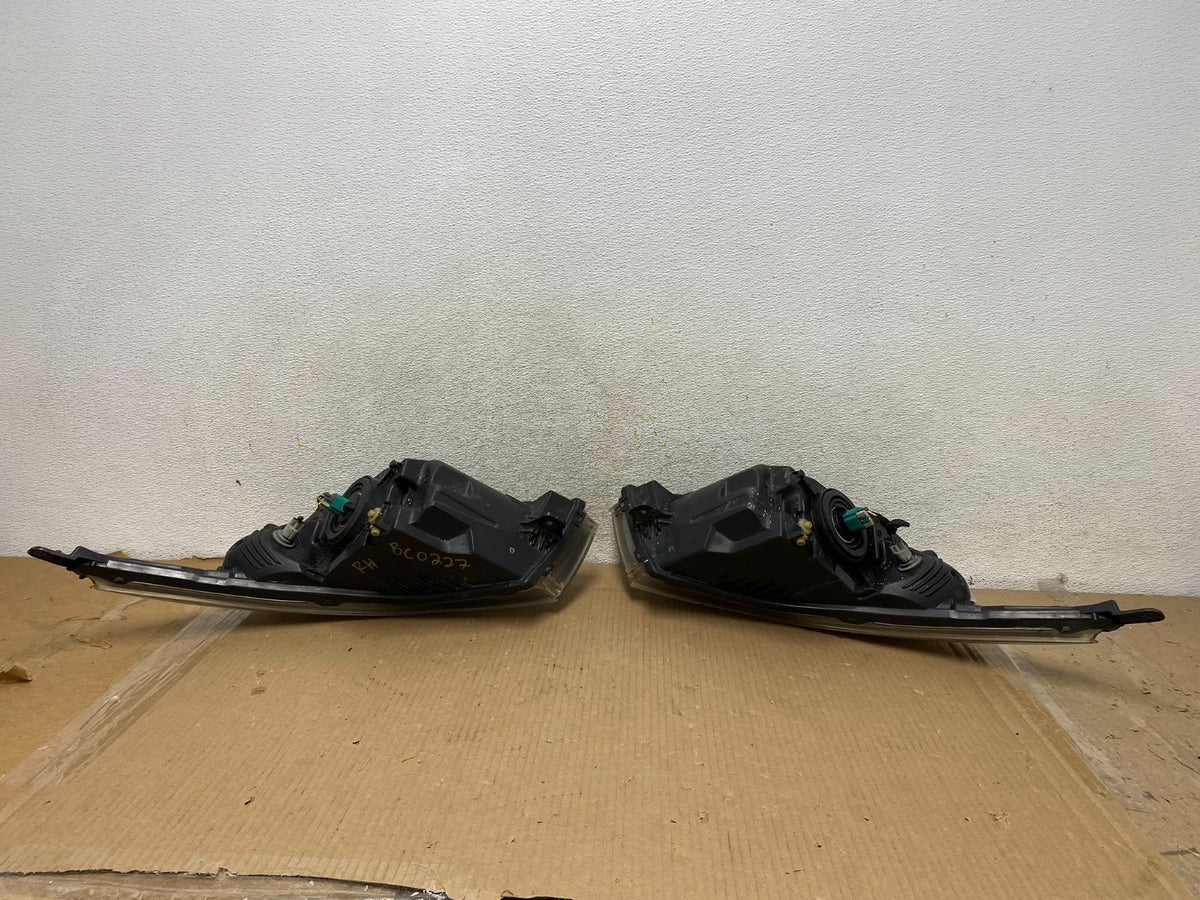 2011 to 2015 Chevrolet Cruze Halogen Left+Right Set Headlights AH3048 DW6