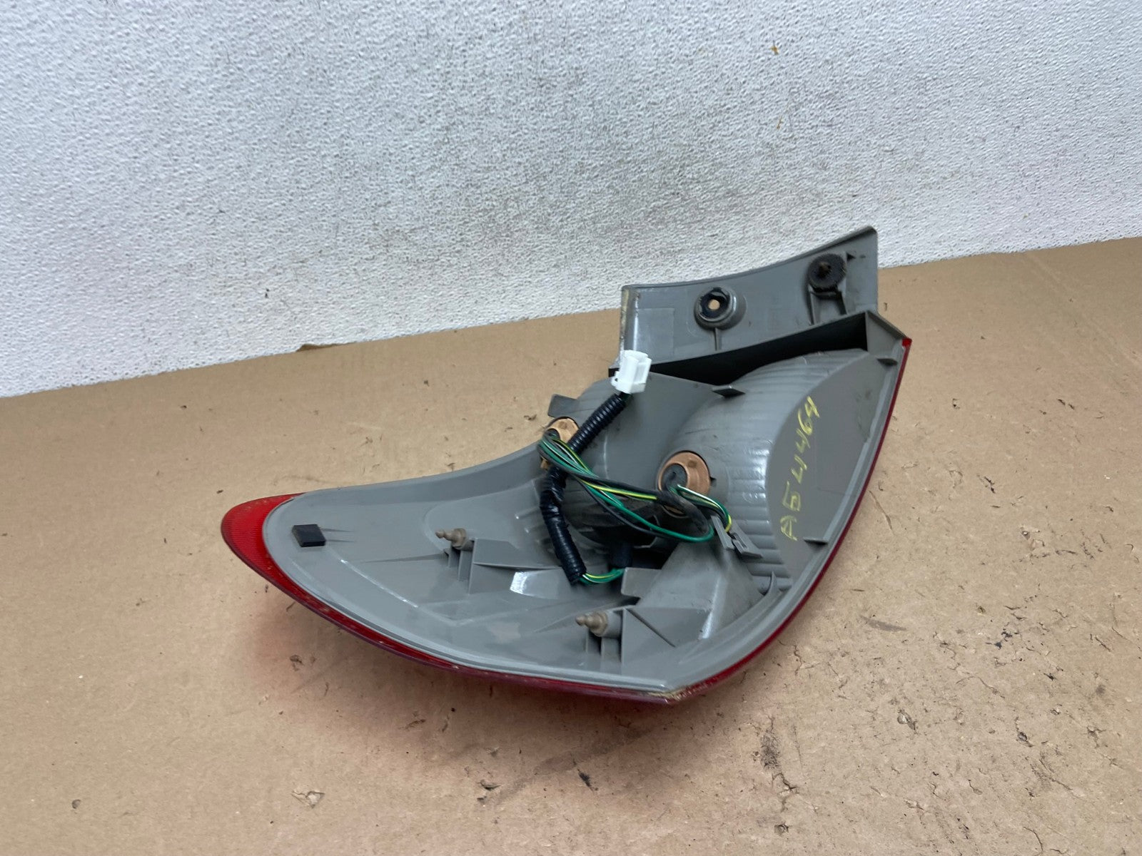 2008 to 2015 Nissan Rogue Right Passenger Rh Side Tail Light AG4464 LK5