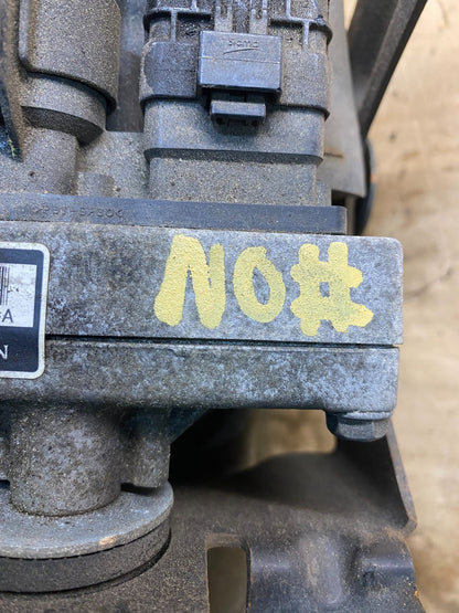 2011 - 2017 Nissan Quest Power Steering Pump Motor Unit AD35345