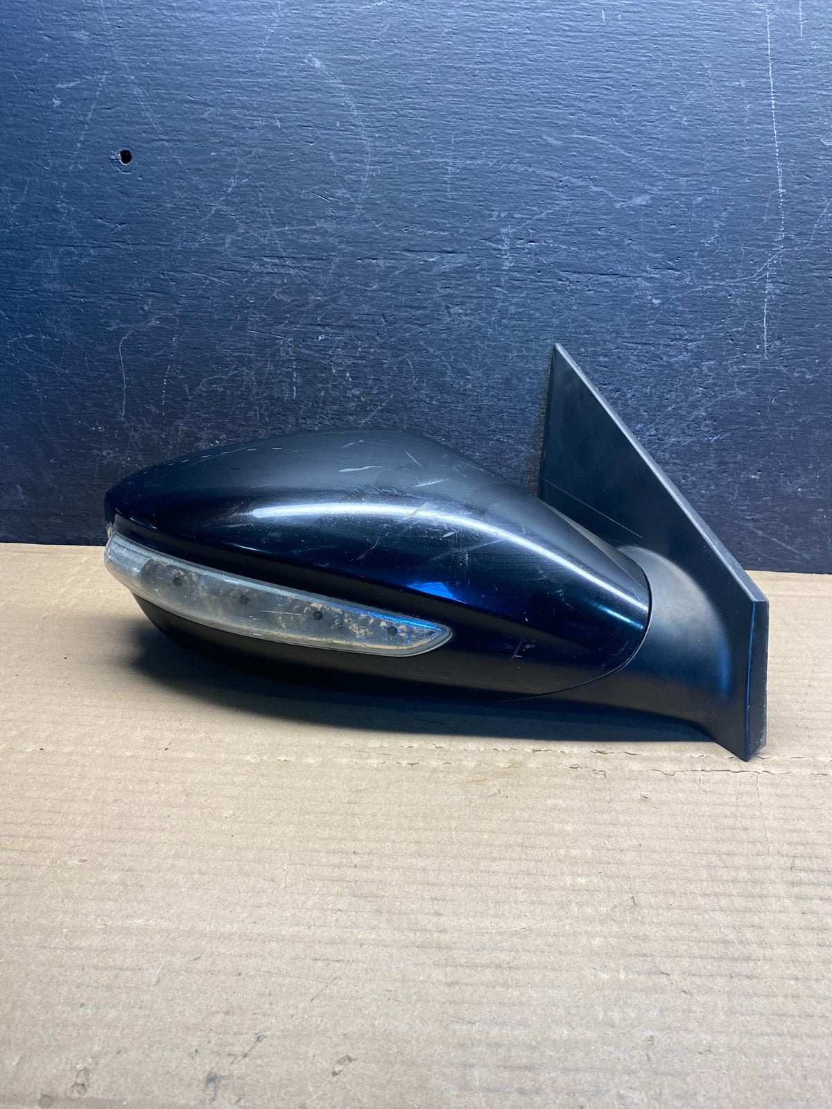 2011-2015 Hyundai Sonata Right Passenger Mirror W/ Turn Signal AF3945 LK0