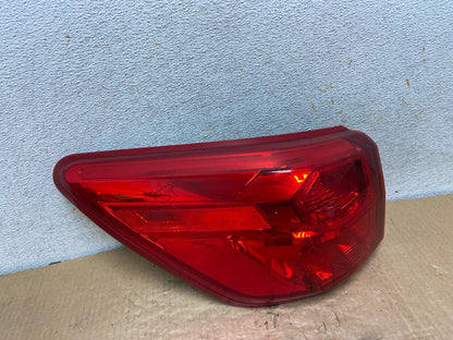 2017 - 2020 Nissan Pathfinder Left Driver LH Tail light AI8235 LK0