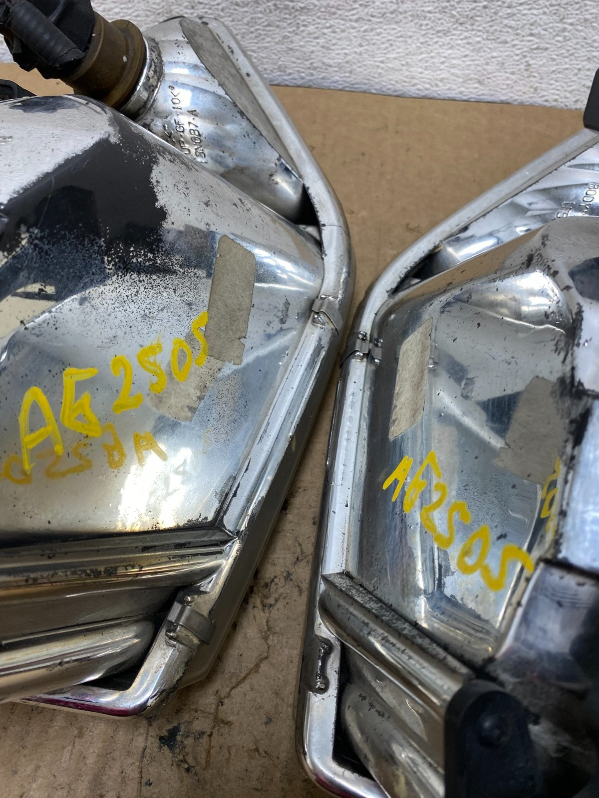 2001 to 2002 Nissan Quest Left+Right Side Halogen Headlights AG2505 DW13