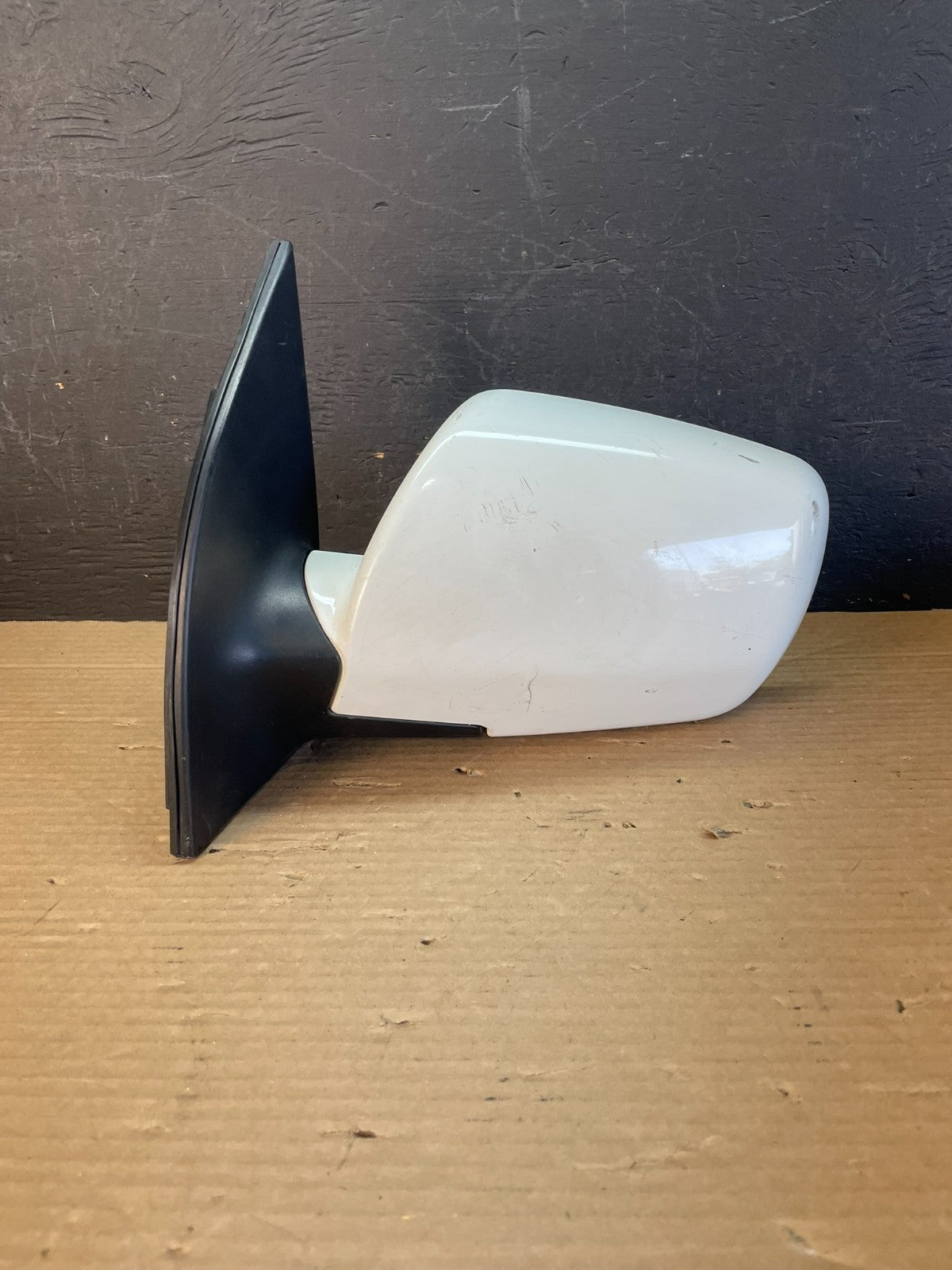 2007-2010 Hyundai Entourage Sedona Left Driver LH Side Door Mirror AF3378 DW0